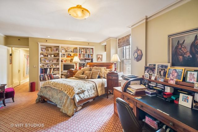 20 E Cedar Street 8B, Chicago, IL 60610
