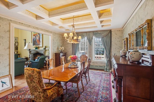 20 E Cedar Street 8B, Chicago, IL 60610