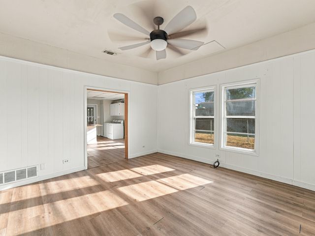 503 E Main Street, Decatur, TX 76234