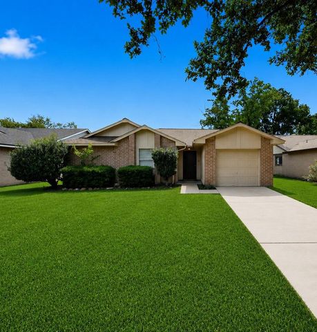 12642 Autumn Mill Drive, Houston, TX 77070