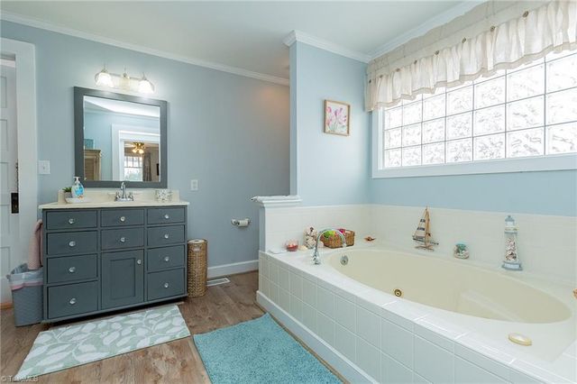 303 Bill Lohr Road, Lexington, NC 27292