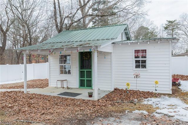 303 Bill Lohr Road, Lexington, NC 27292