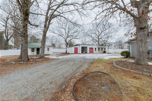 303 Bill Lohr Road, Lexington, NC 27292