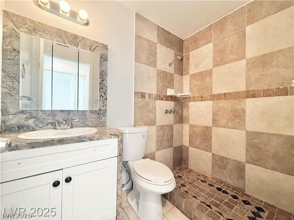 Image 10 of property listing at 3209 El Morro Avenue, Las Vegas, NV 89101