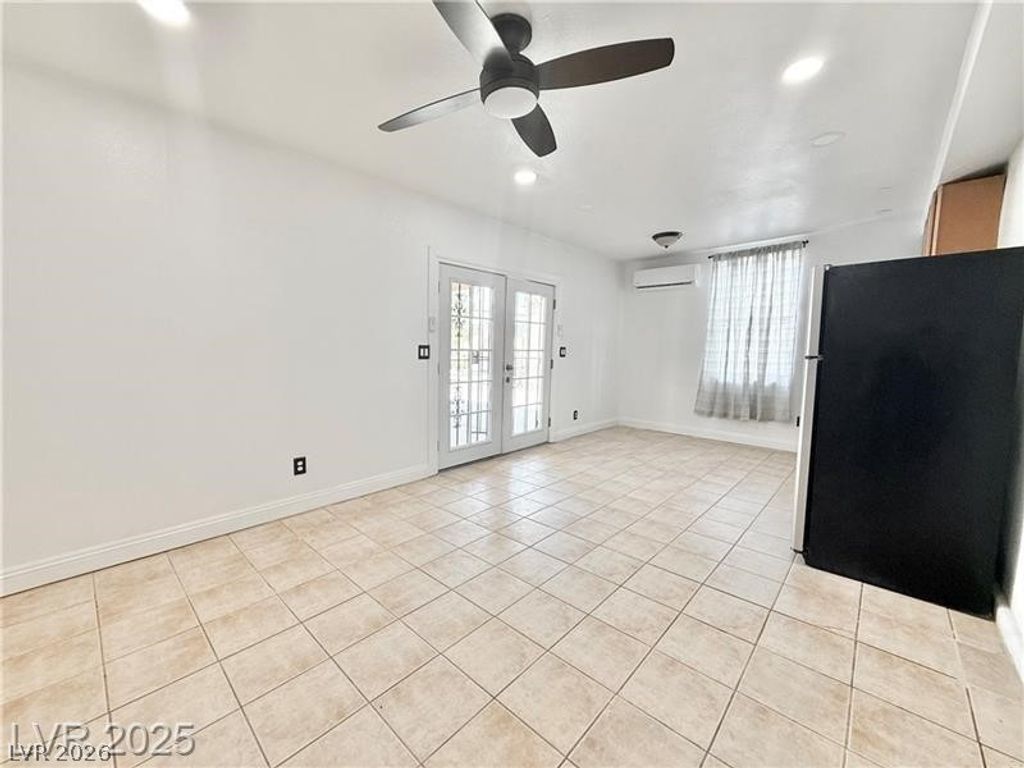 Image 17 of property listing at 3209 El Morro Avenue, Las Vegas, NV 89101