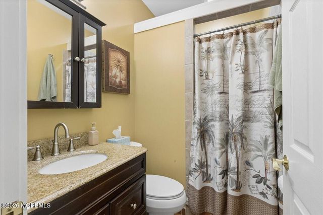276 Parkview Terrace, Lincroft, NJ 07738