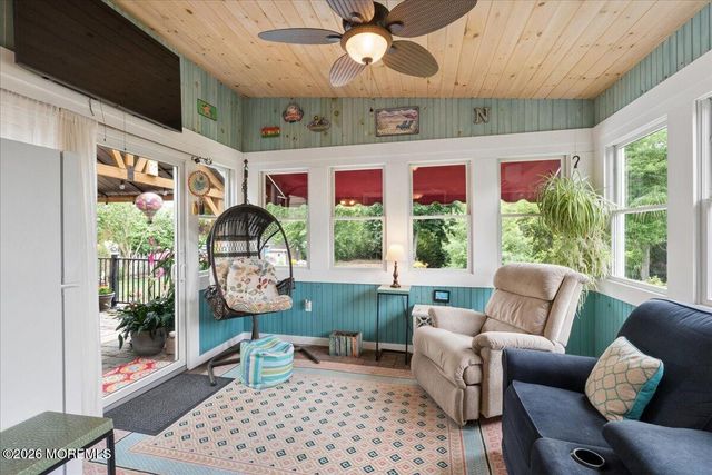 276 Parkview Terrace, Lincroft, NJ 07738
