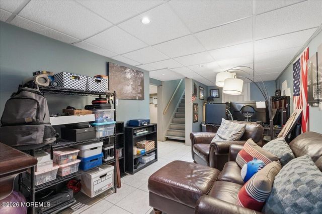 276 Parkview Terrace, Lincroft, NJ 07738