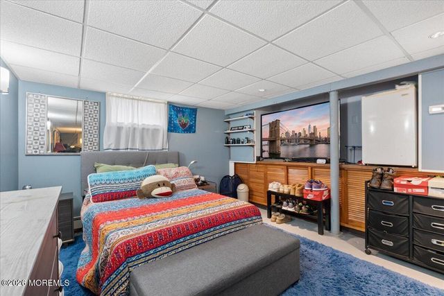 276 Parkview Terrace, Lincroft, NJ 07738