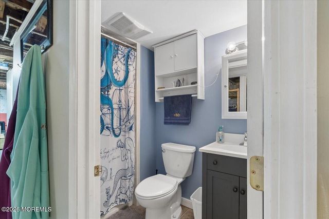 276 Parkview Terrace, Lincroft, NJ 07738