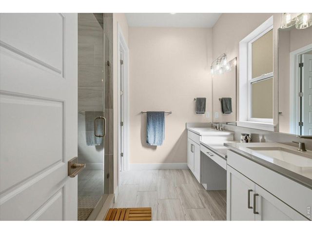 1750 Beachside Dr, Windsor, CO 80550