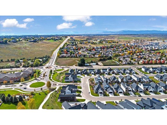 1750 Beachside Dr, Windsor, CO 80550