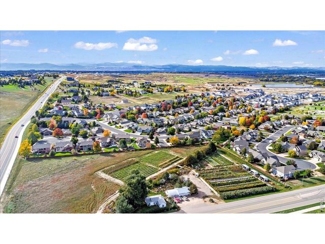 1750 Beachside Dr, Windsor, CO 80550