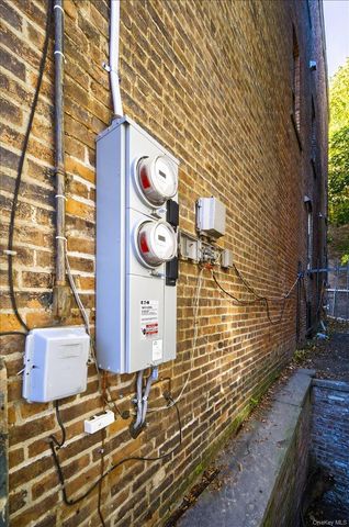 154 3rd Street, Newburgh, NY 12550