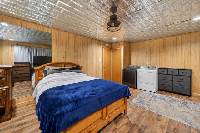 1001 Leaning Oak Drive, Tool, TX 75143