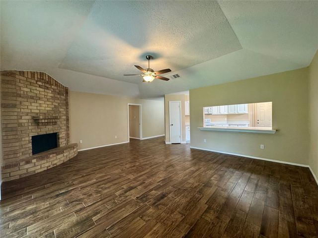 9831 Shell Rock Road, La Porte, TX 77571