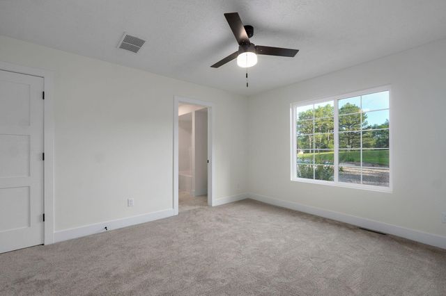 5021 South Farm Rd 137, Springfield, MO 65810