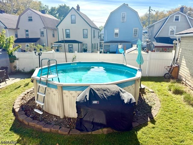 58 Evergreen Ave, Bloomfield Twp., NJ 07003