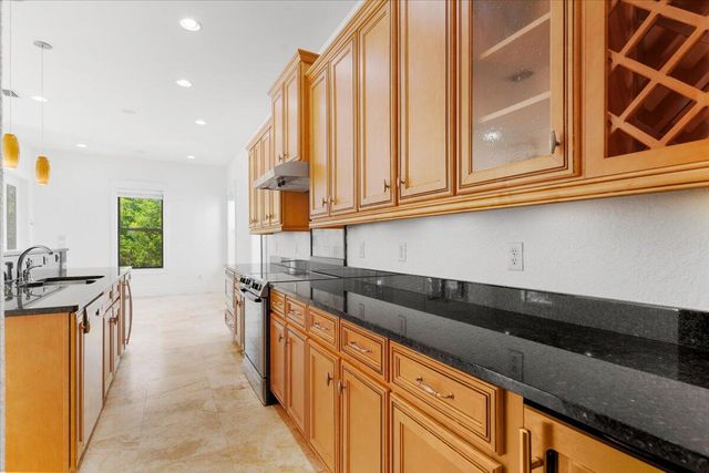 31 Beacon Point Drive, Santa Rosa Beach, FL 32459