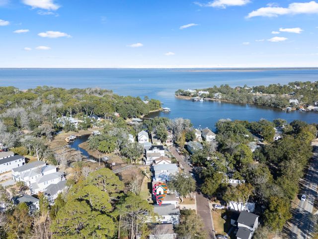 31 Beacon Point Drive, Santa Rosa Beach, FL 32459