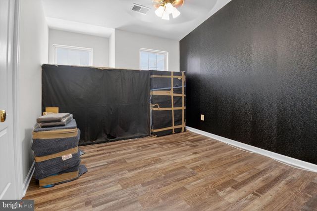 25252 LYON TER, Chantilly, VA 20152