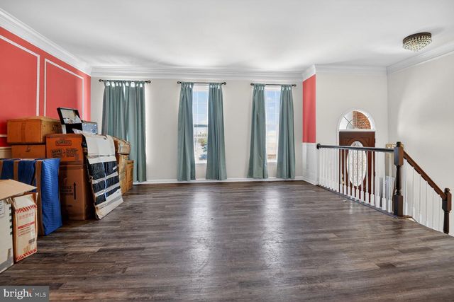 25252 LYON TER, Chantilly, VA 20152