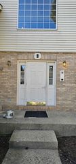1 Acorn Lane 2B, Lake In The Hills, IL 60156