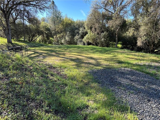 4052 4054 Indian Peak Road, Mariposa, CA 95338