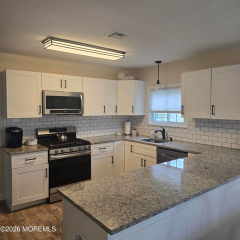 71 Bimini Drive, Toms River, NJ 08753
