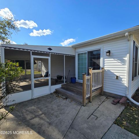 71 Bimini Drive, Toms River, NJ 08753