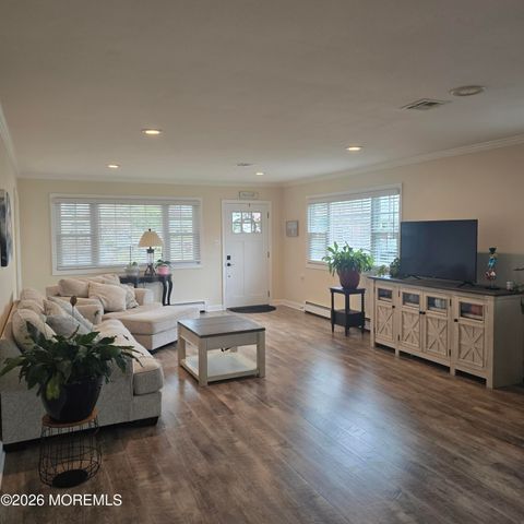 71 Bimini Drive, Toms River, NJ 08753