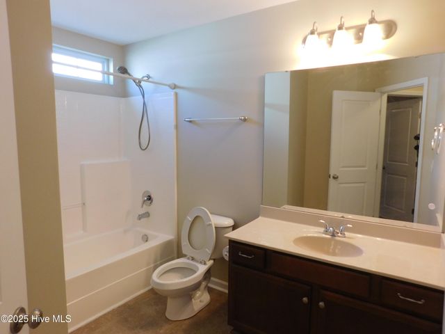 107 Lynden Lane, New Bern, NC 28560