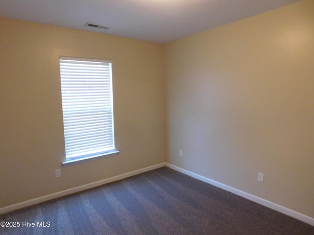 107 Lynden Lane, New Bern, NC 28560