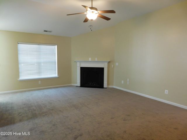 107 Lynden Lane, New Bern, NC 28560