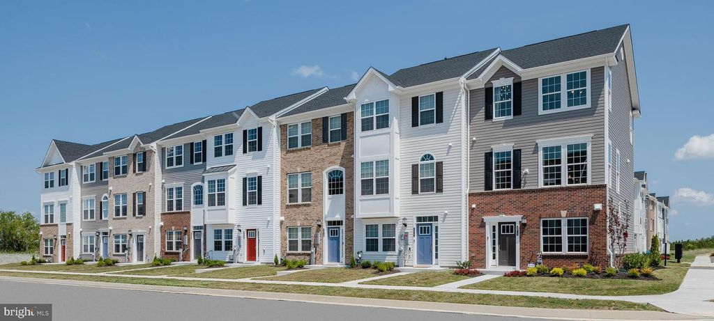 7817 BARRENSDALE RD, Baltimore, MD 21244