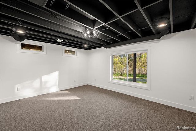 1585 Houghton Trail, Ortonville, MI 48462