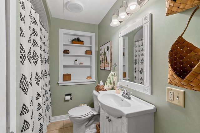 2344 OAKWOOD AVENUE, Green Bay, WI 54301