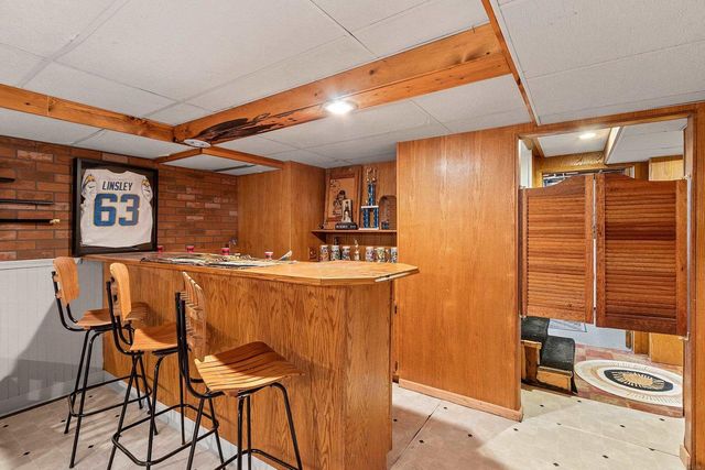 2344 OAKWOOD AVENUE, Green Bay, WI 54301