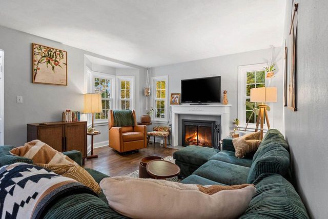 2344 OAKWOOD AVENUE, Green Bay, WI 54301