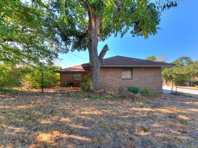 1201 NE 45th Street, Oklahoma City, OK 73111