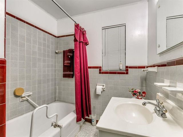 1201 NE 45th Street, Oklahoma City, OK 73111