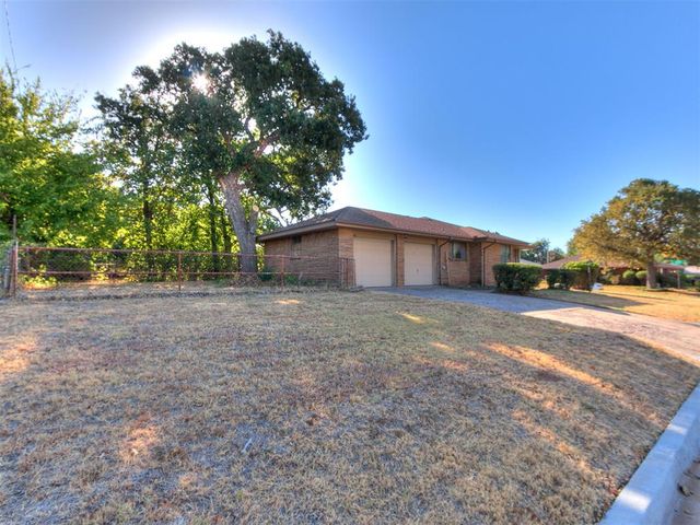 1201 NE 45th Street, Oklahoma City, OK 73111
