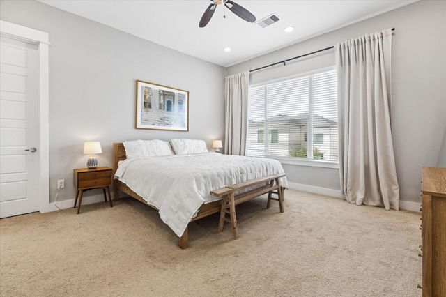 419 Yale Oaks Lane, Houston, TX 77091