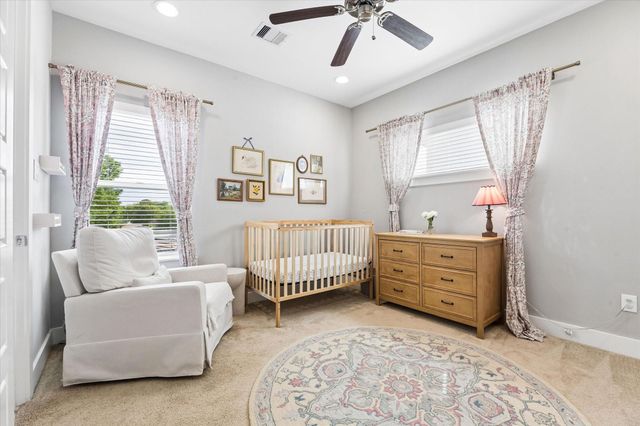 419 Yale Oaks Lane, Houston, TX 77091