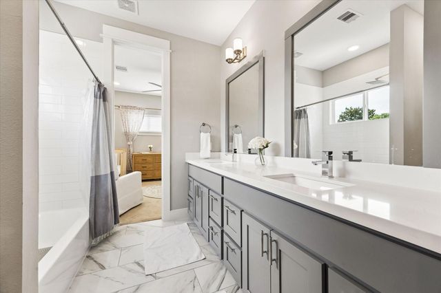 419 Yale Oaks Lane, Houston, TX 77091