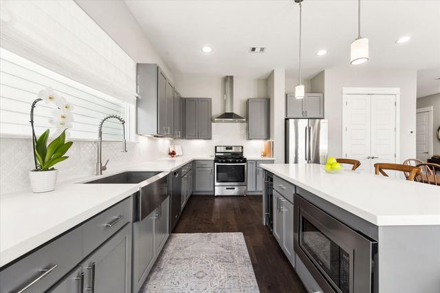 419 Yale Oaks Lane, Houston, TX 77091