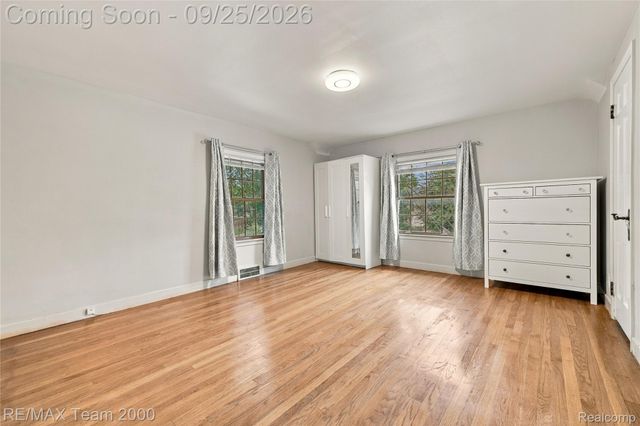 24616 Fairmount Drive, Dearborn, MI 48124