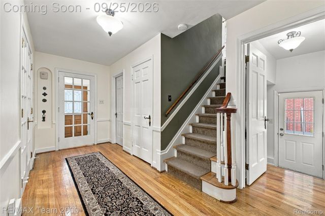24616 Fairmount Drive, Dearborn, MI 48124