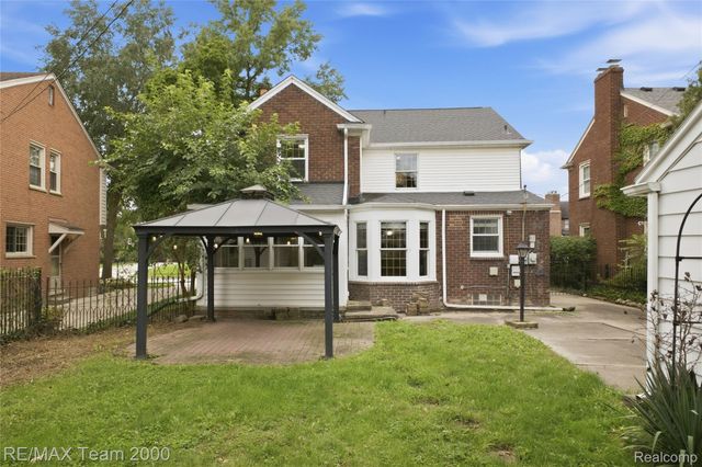 24616 Fairmount Drive, Dearborn, MI 48124
