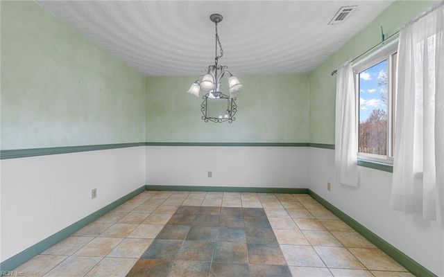 941 Storm Lake DR, Virginia Beach, VA 23454